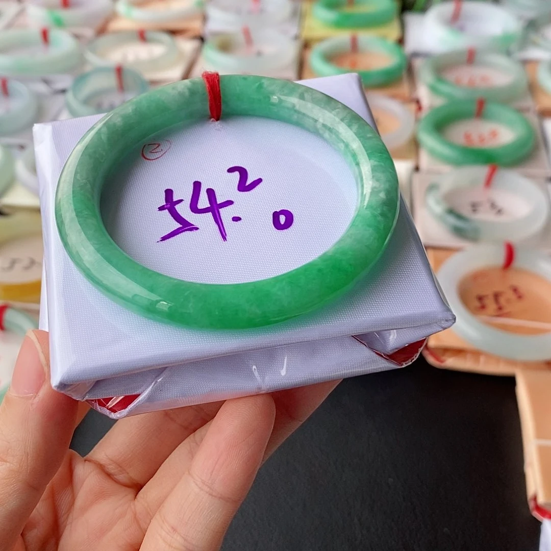 翡翠手镯未镶嵌源*源54圆条