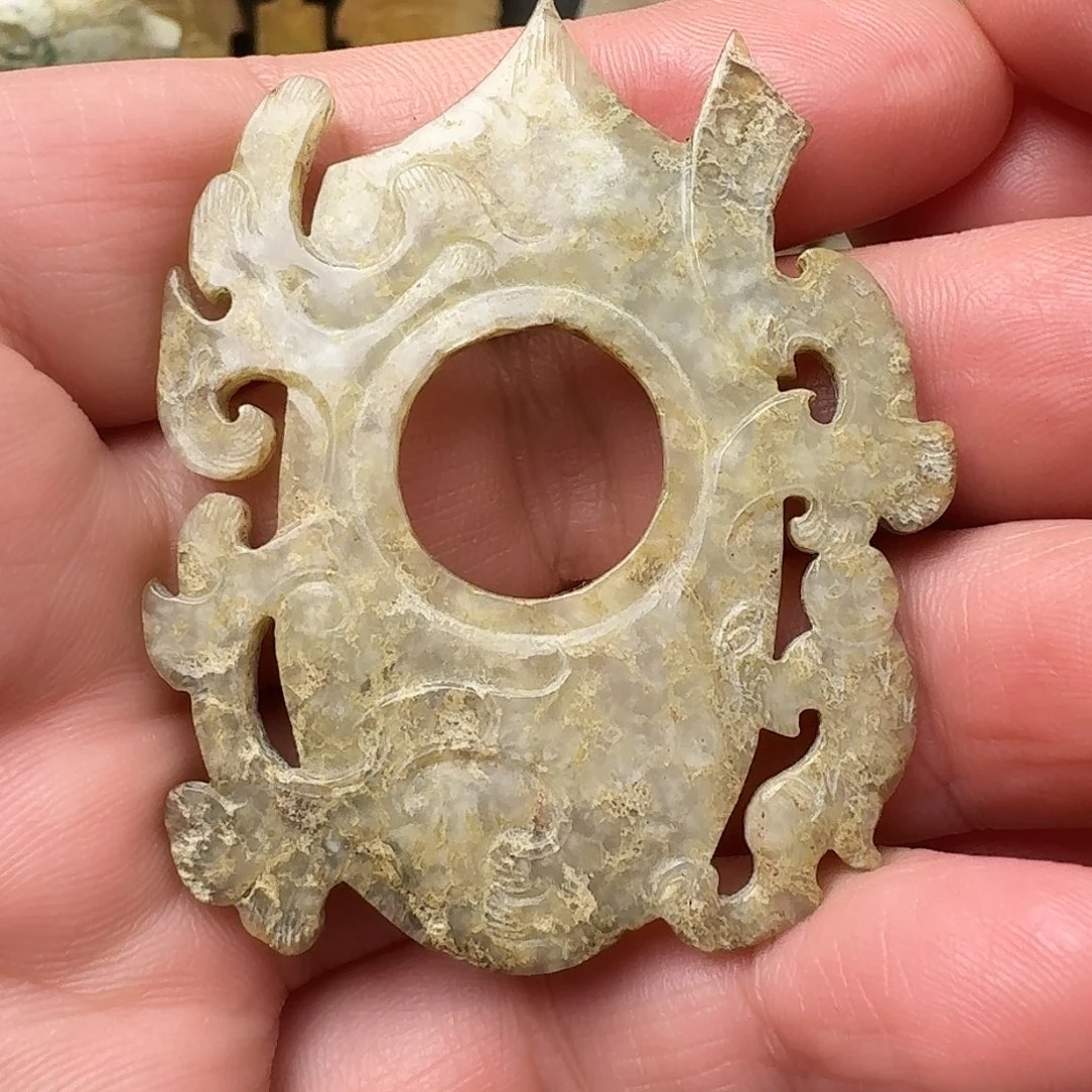 和田玉圆雕未镶嵌