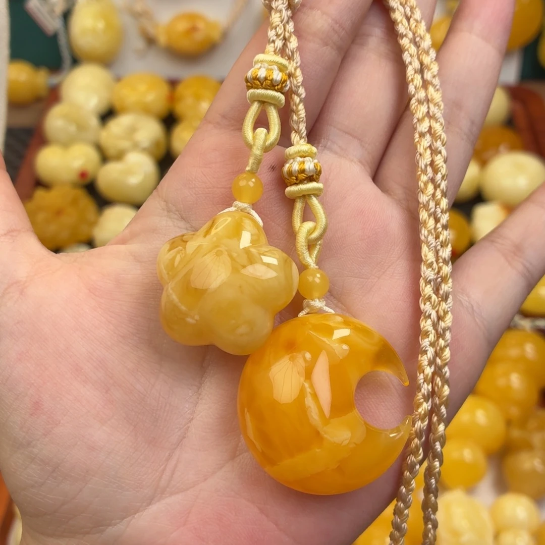 蜜蜡未镶嵌毛衣链蜜蜡