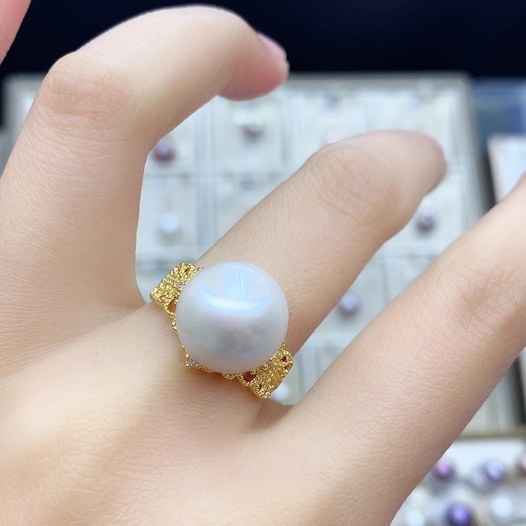 淡水珍珠颈饰合金