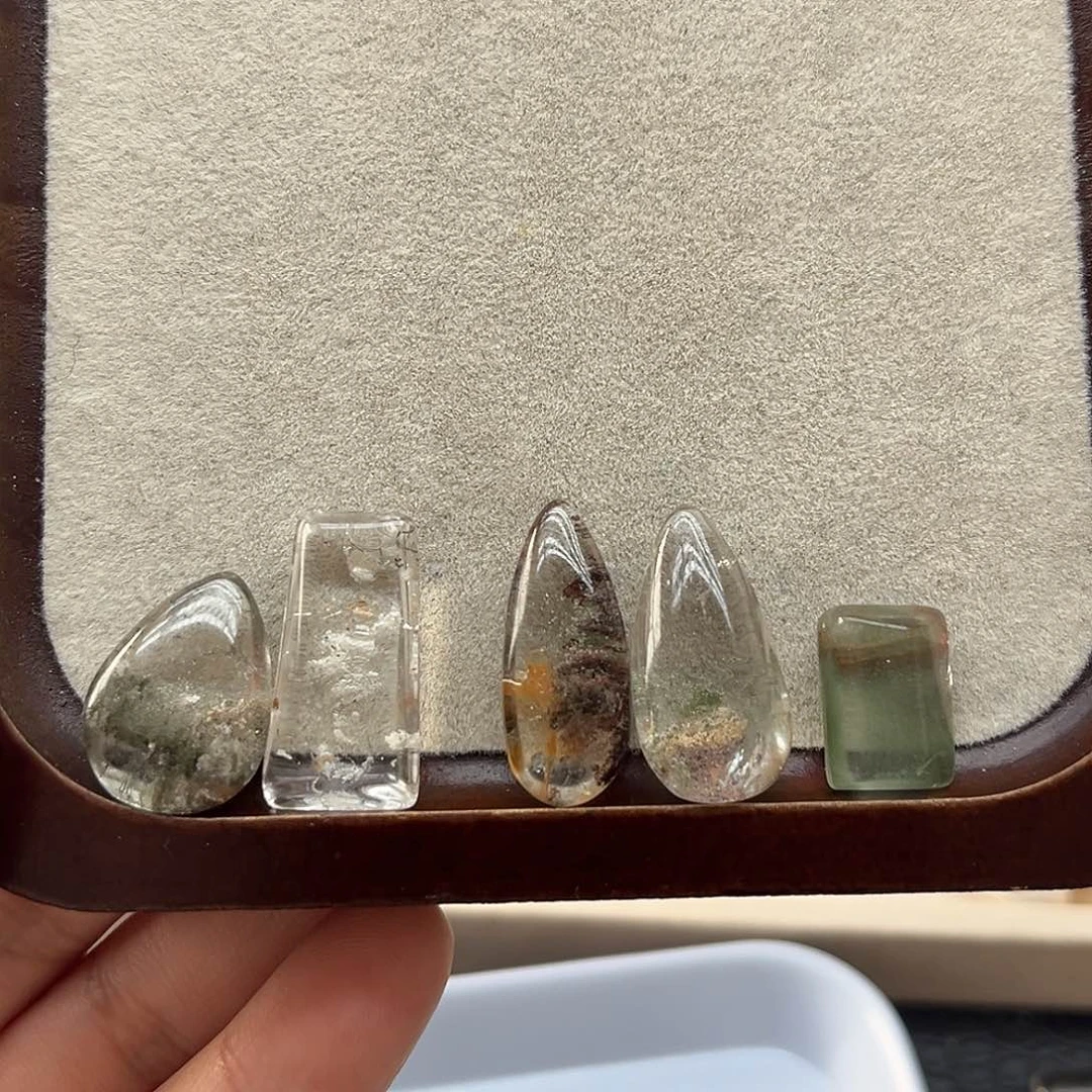 维***。水晶未镶嵌珠宝半成品212