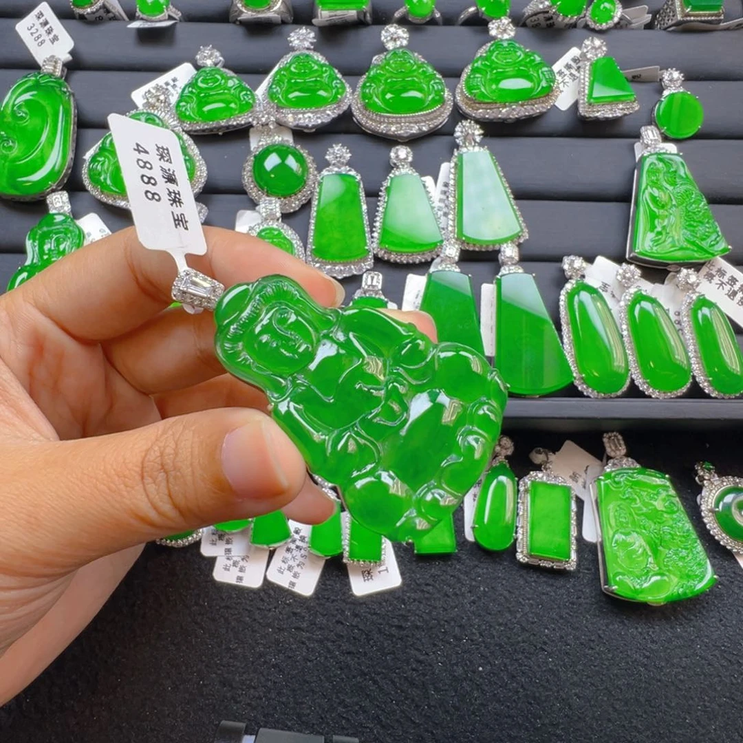 翡翠银S925镶嵌颈饰