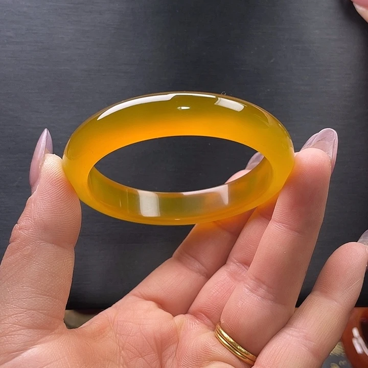 玛瑙/玉髓未镶嵌手镯56