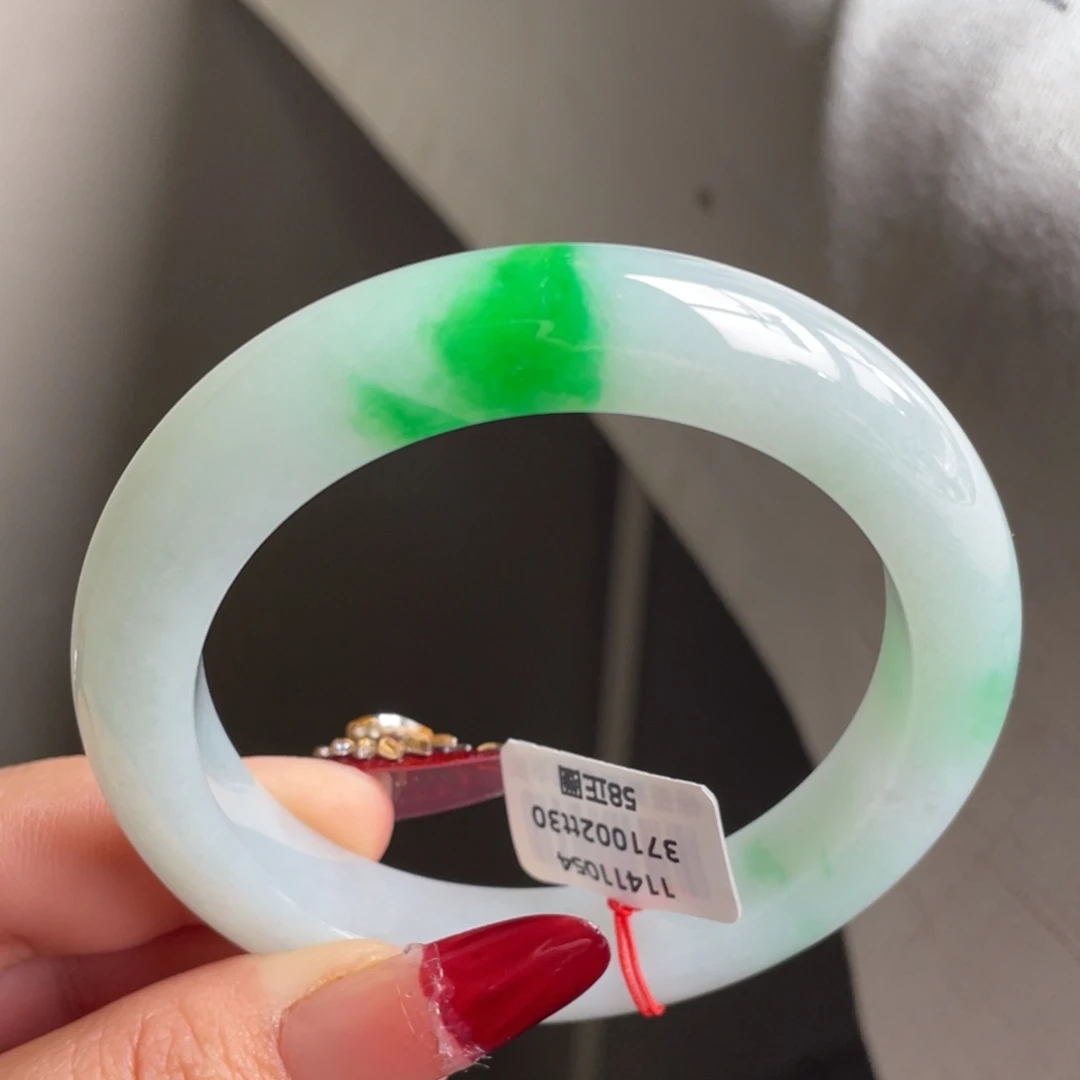 翡翠未镶嵌手镯白底青厚装手镯