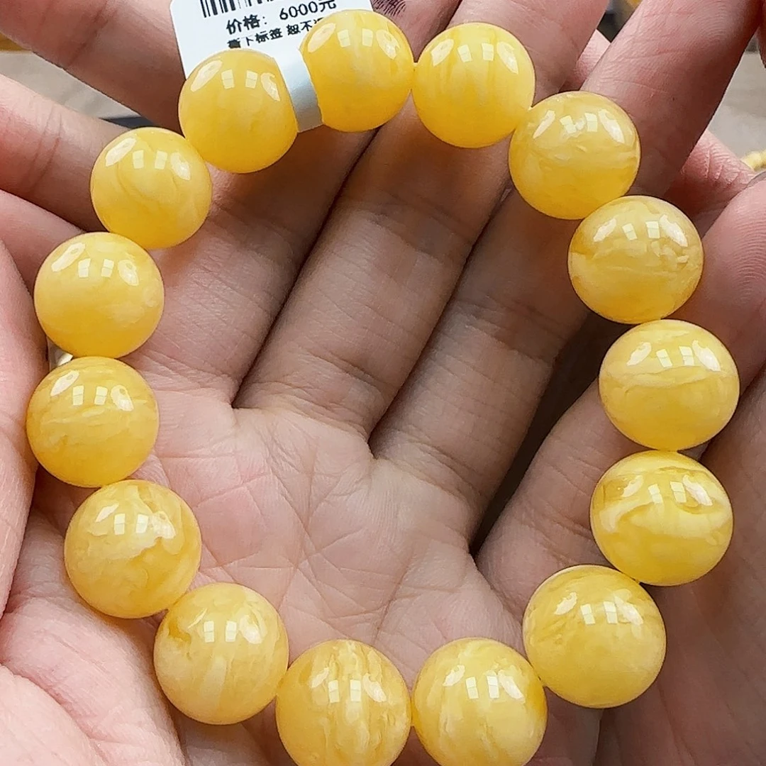 未镶嵌琥珀珠宝奇石