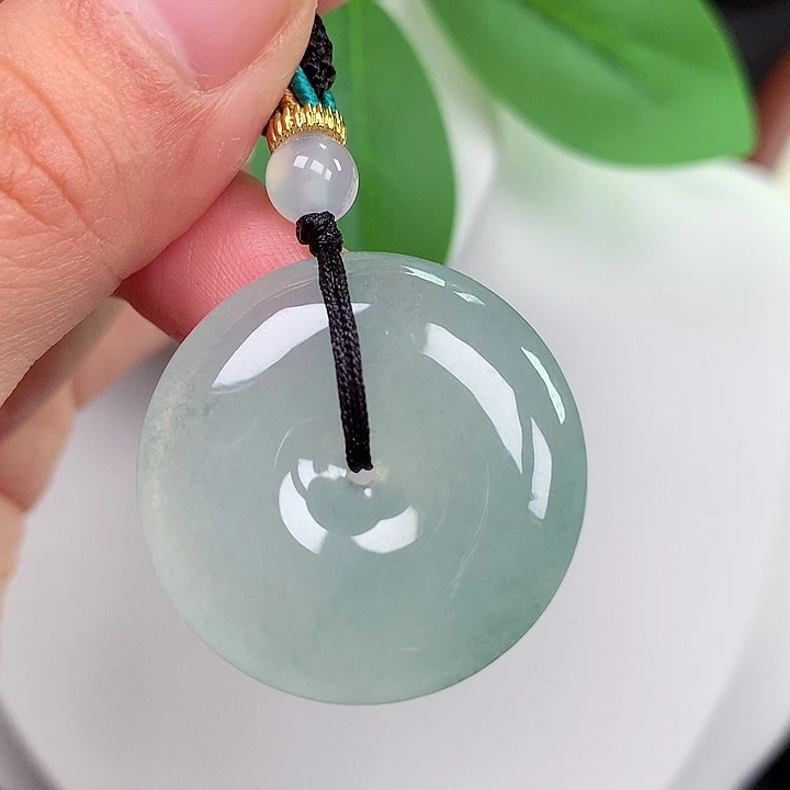 颈饰未镶嵌翡翠平安扣 29.1x6.1mm