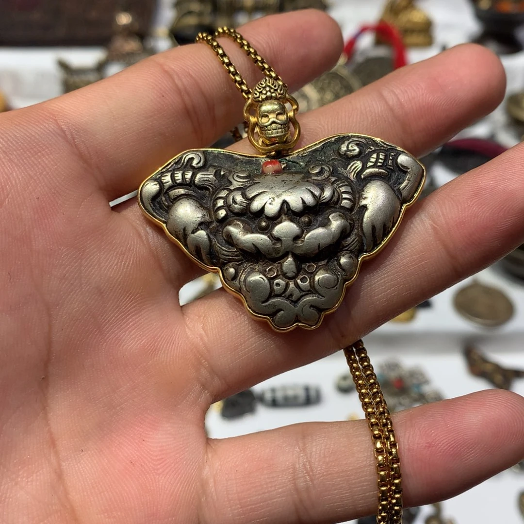 泥塑直播间漏价老物件