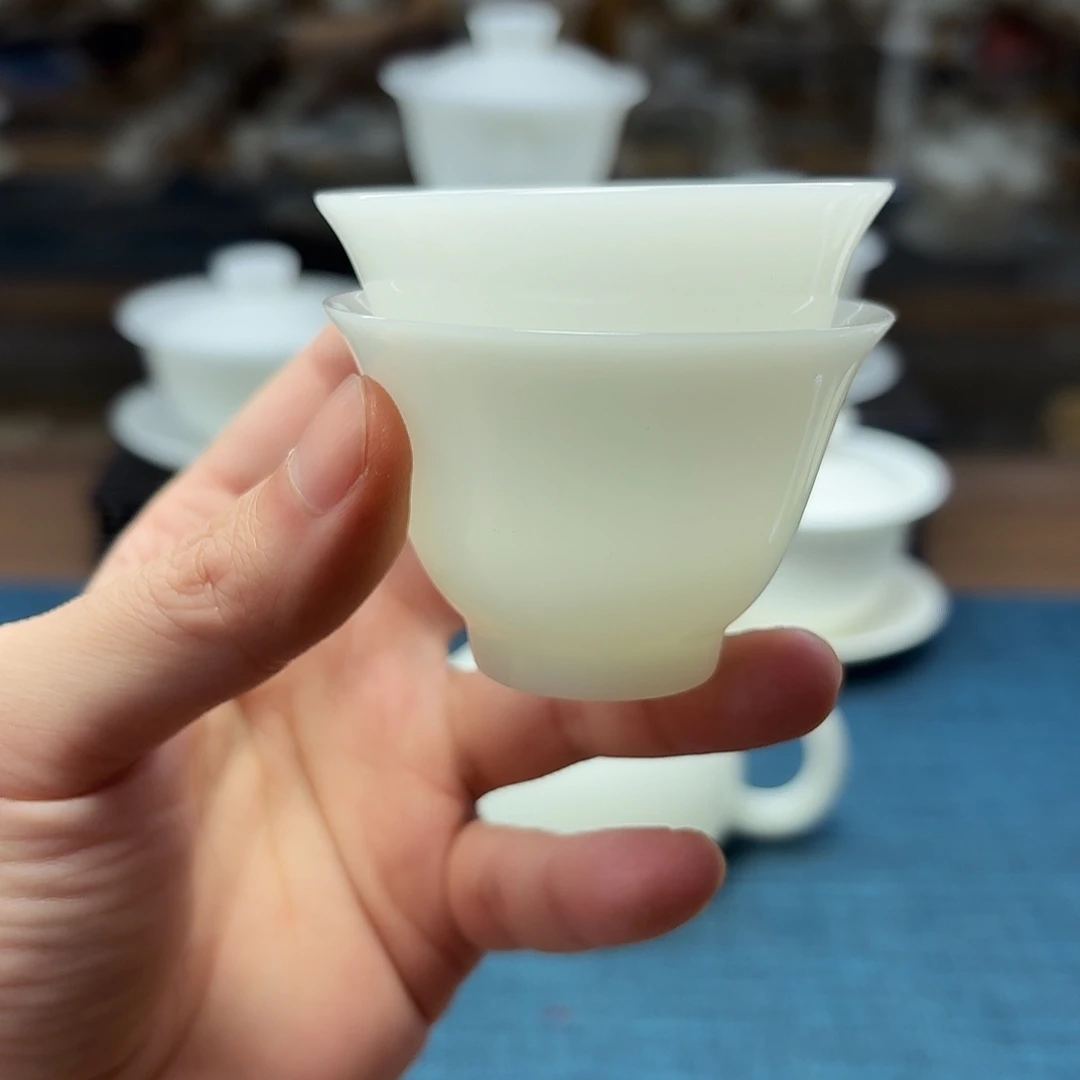 璞玉冰种玉瓷茶具