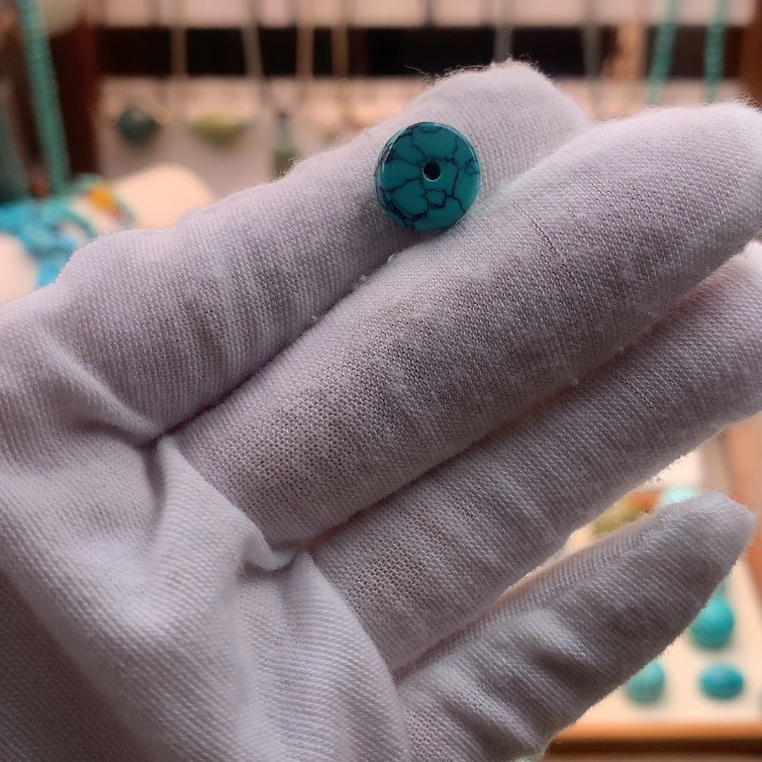 绿松石未镶嵌配饰