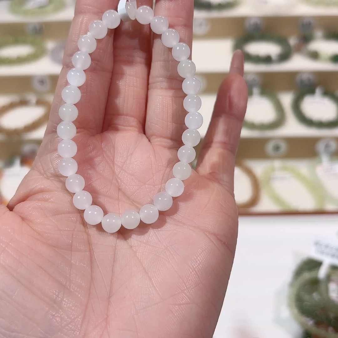 和田玉手链未镶嵌V