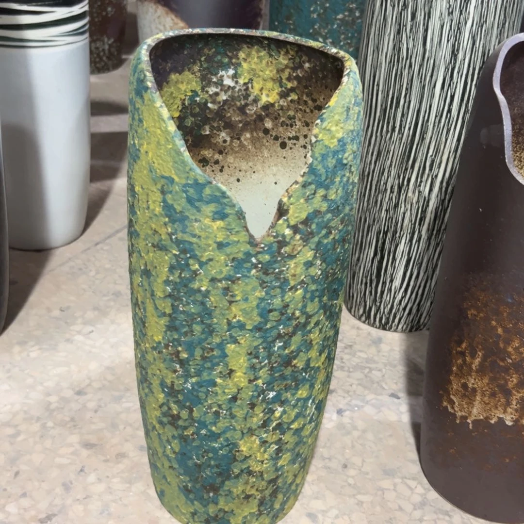 高度40厘米口18厘米