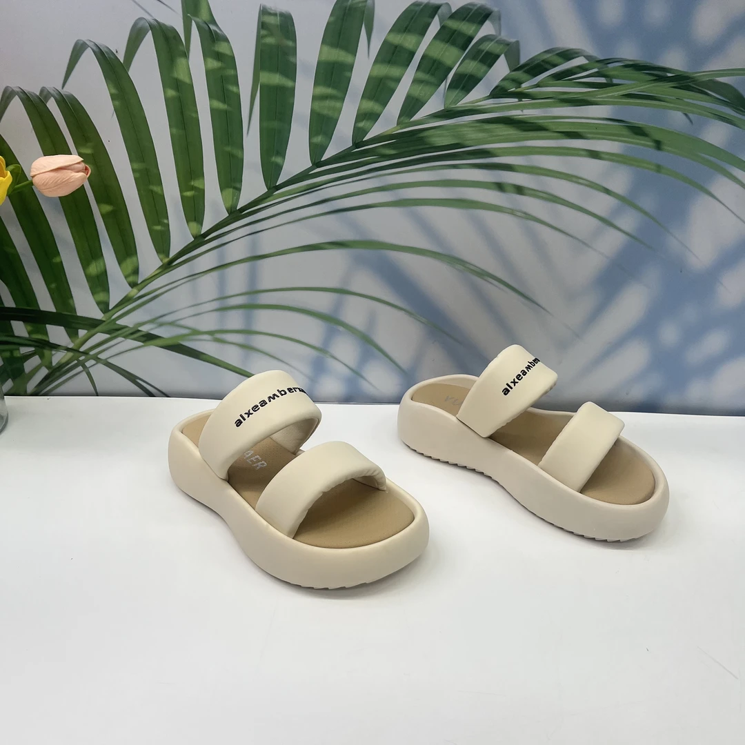 小强家女鞋 芽儿家新款百搭女凉鞋（Y488-70-2）（W34AYV2644201）