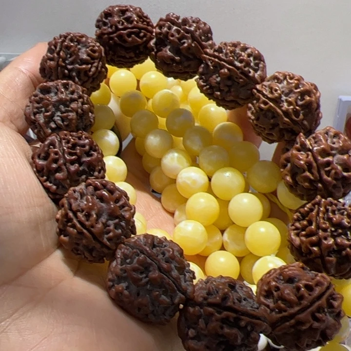 白枝/白酸枝（红酸枝木类）1.0/108圆珠龙香木