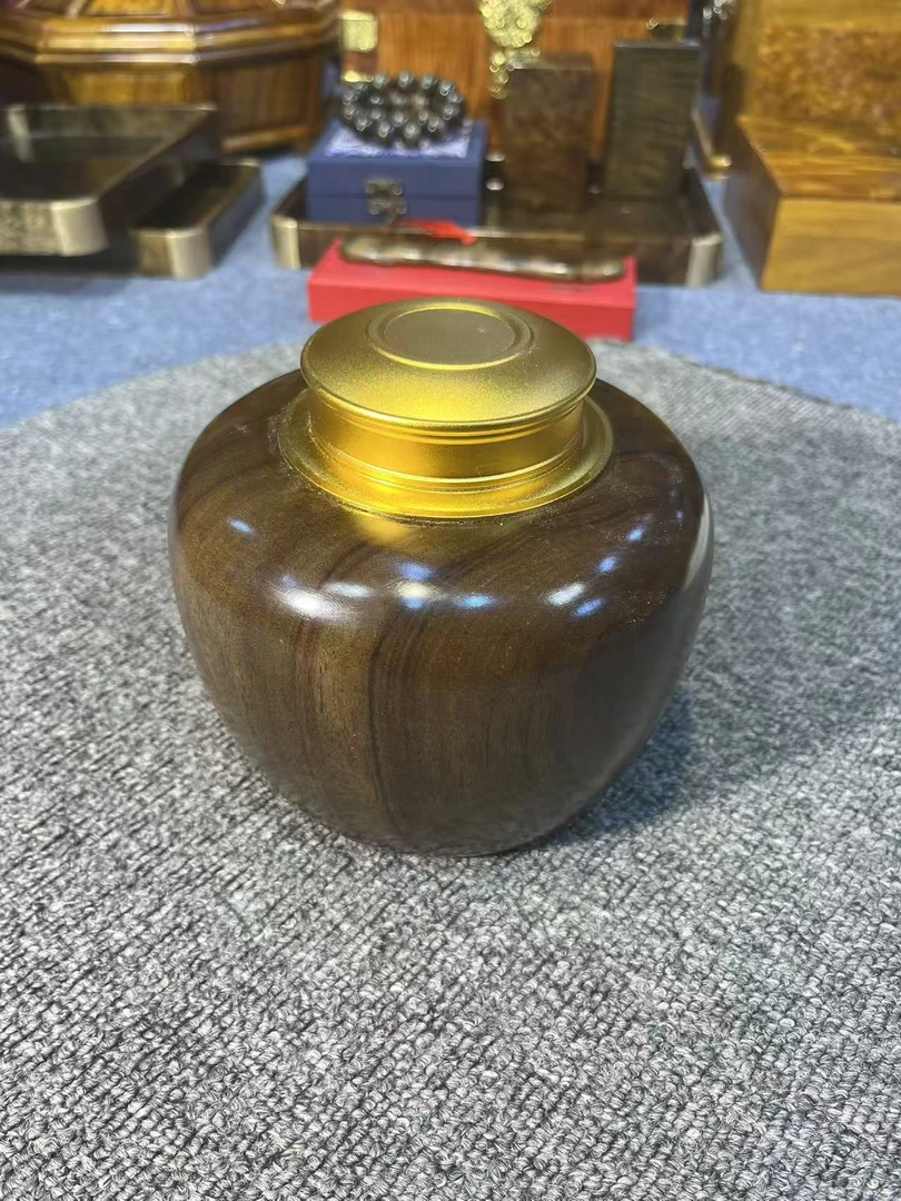 金丝楠阴沉乌木带锡盖茶叶罐