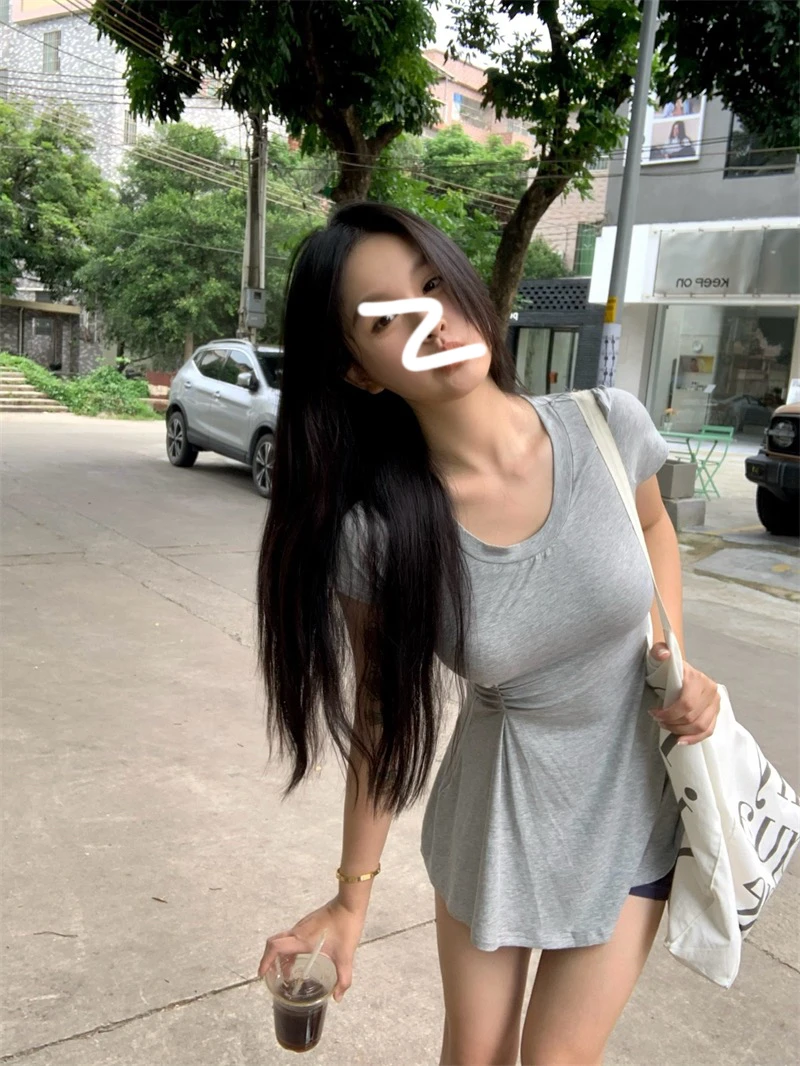 2025夏季新款圆领T裙掐腰小众设计感正肩T桖女时尚百搭显瘦上衣女