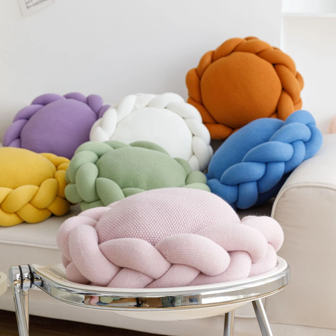 手工花环圆形针织抱枕靠枕 坐垫软装配饰 拍照道具