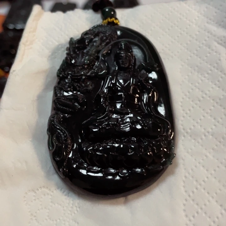 翡翠颈饰未镶嵌8****6翡翠吊坠