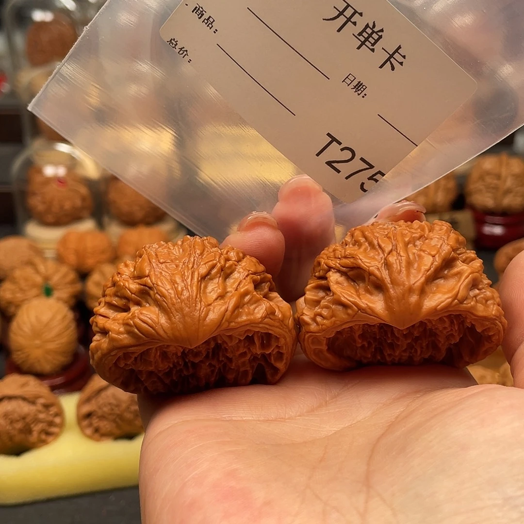 达***观文玩核桃把件蛇王47。275