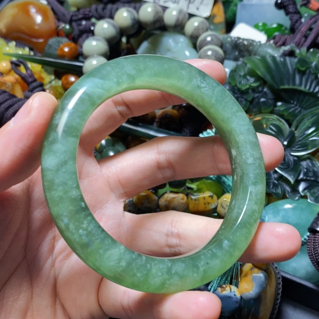 蛇纹石玉未镶嵌颈饰59口