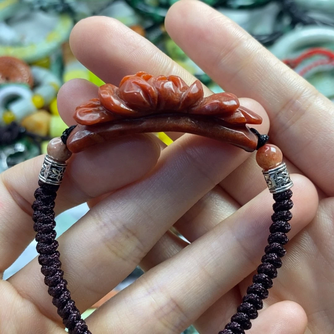 翡翠未镶嵌颈饰吊坠