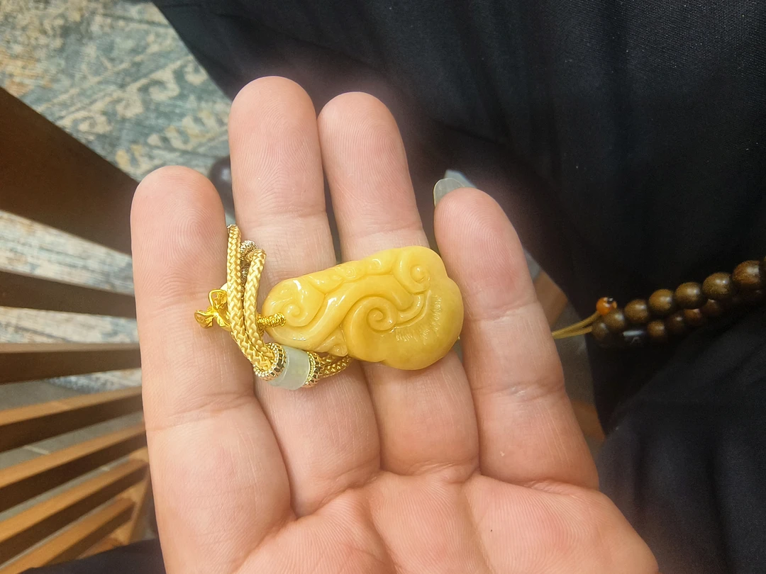 吊坠缅甸天然A货翡翠