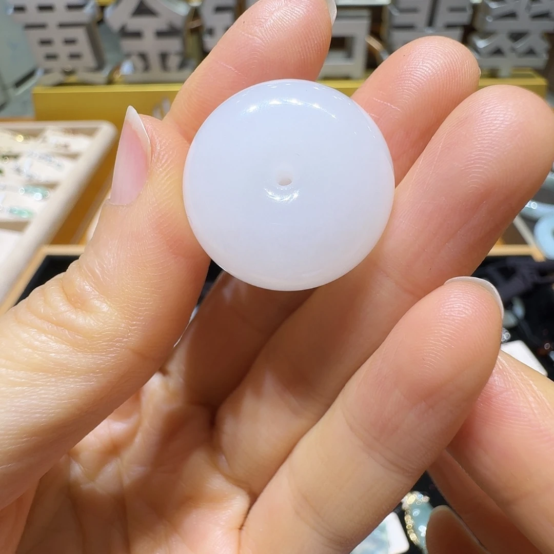 和田玉未镶嵌吊坠(不含链)