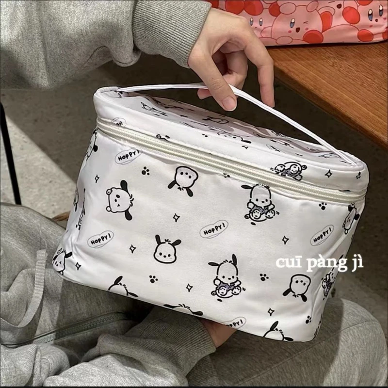 ins帕恰狗化妆包便携式超大容量化妆品多功能收纳袋旅行洗漱包包