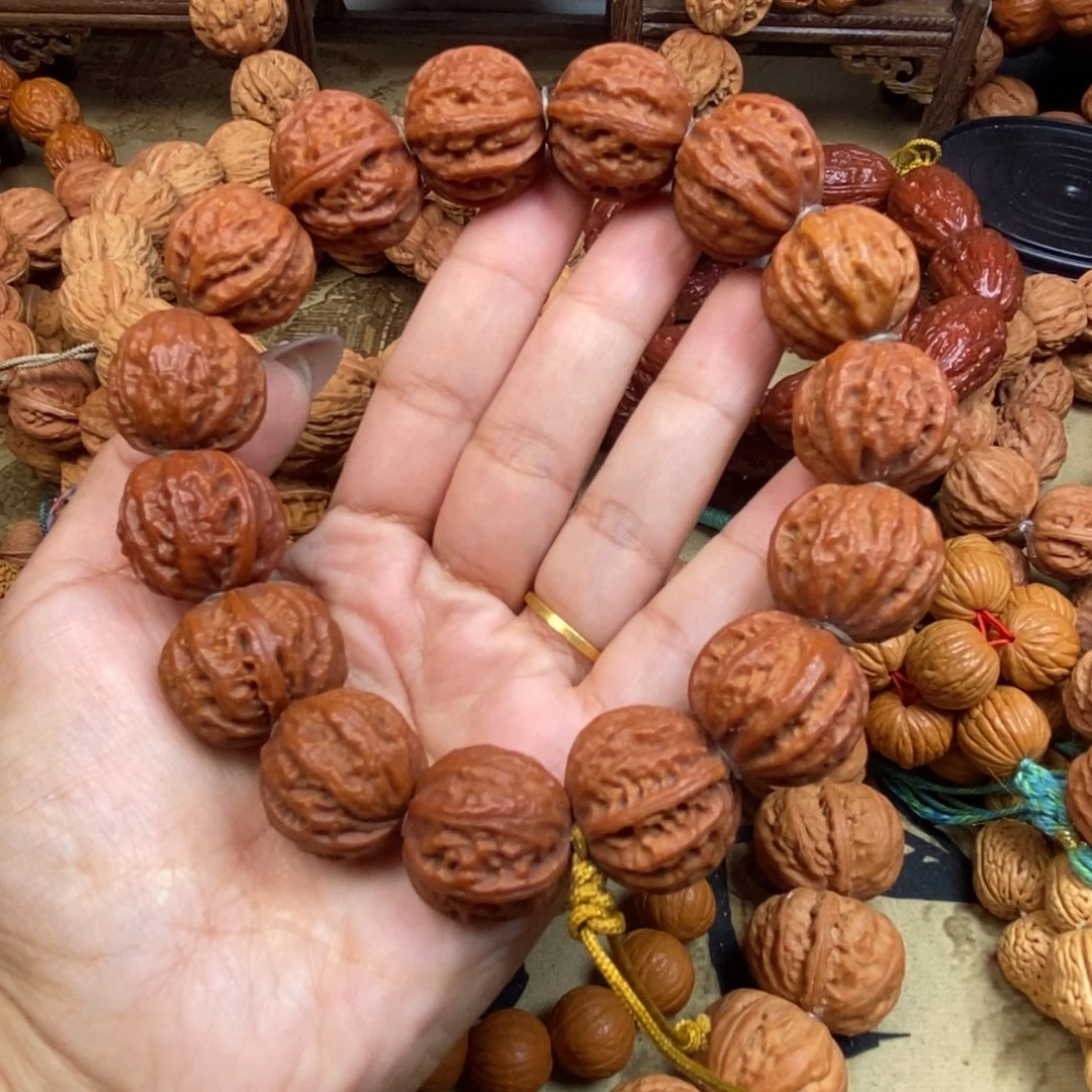 吊坠文玩核桃珊瑚八棱文玩核桃