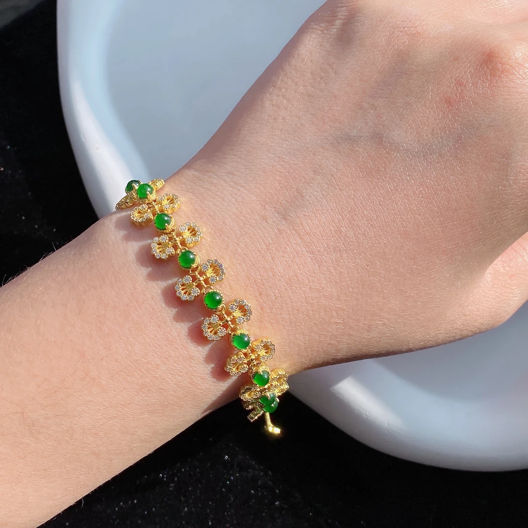 天然翡翠A货阳绿设计款手链通体S925银镶嵌