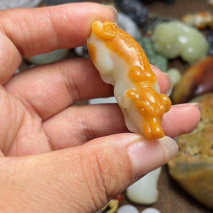 未镶嵌和田玉挂件