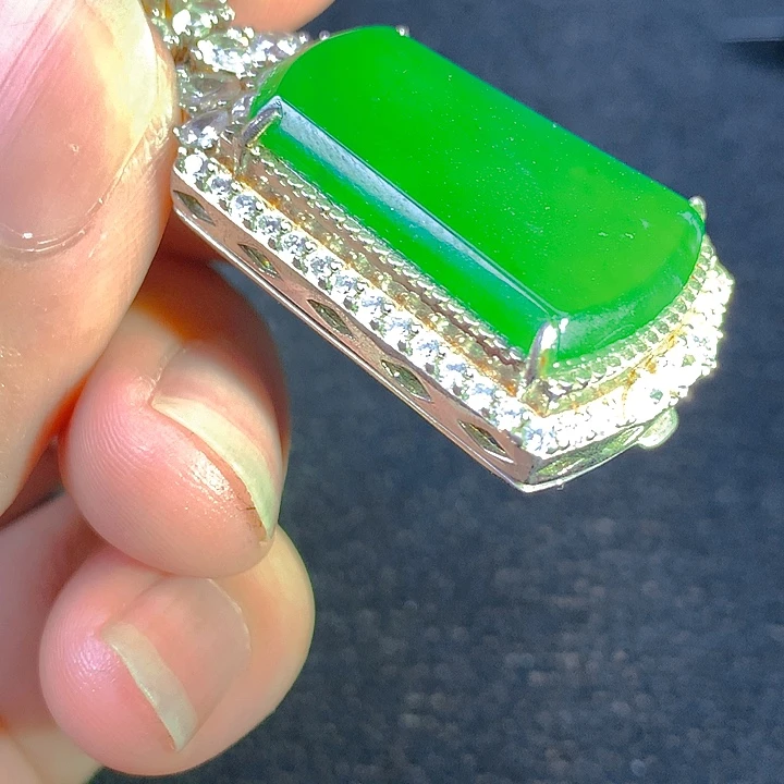 翡翠银S925镶嵌颈饰