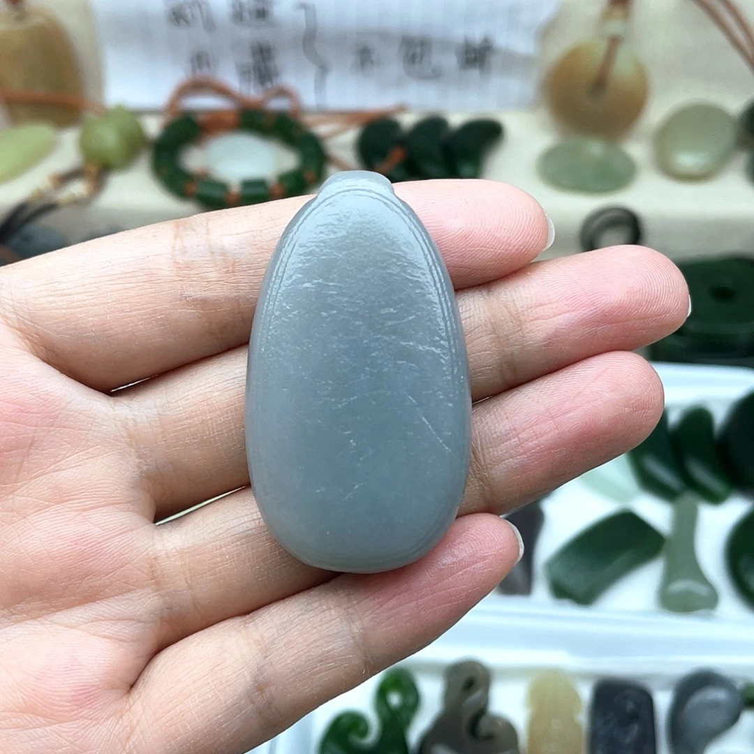 颈饰未镶嵌和田玉爱****妈