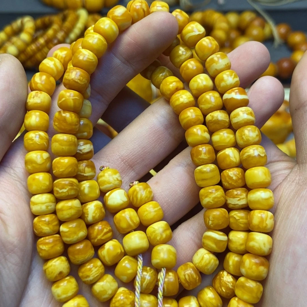 未镶嵌琥珀珠宝奇石