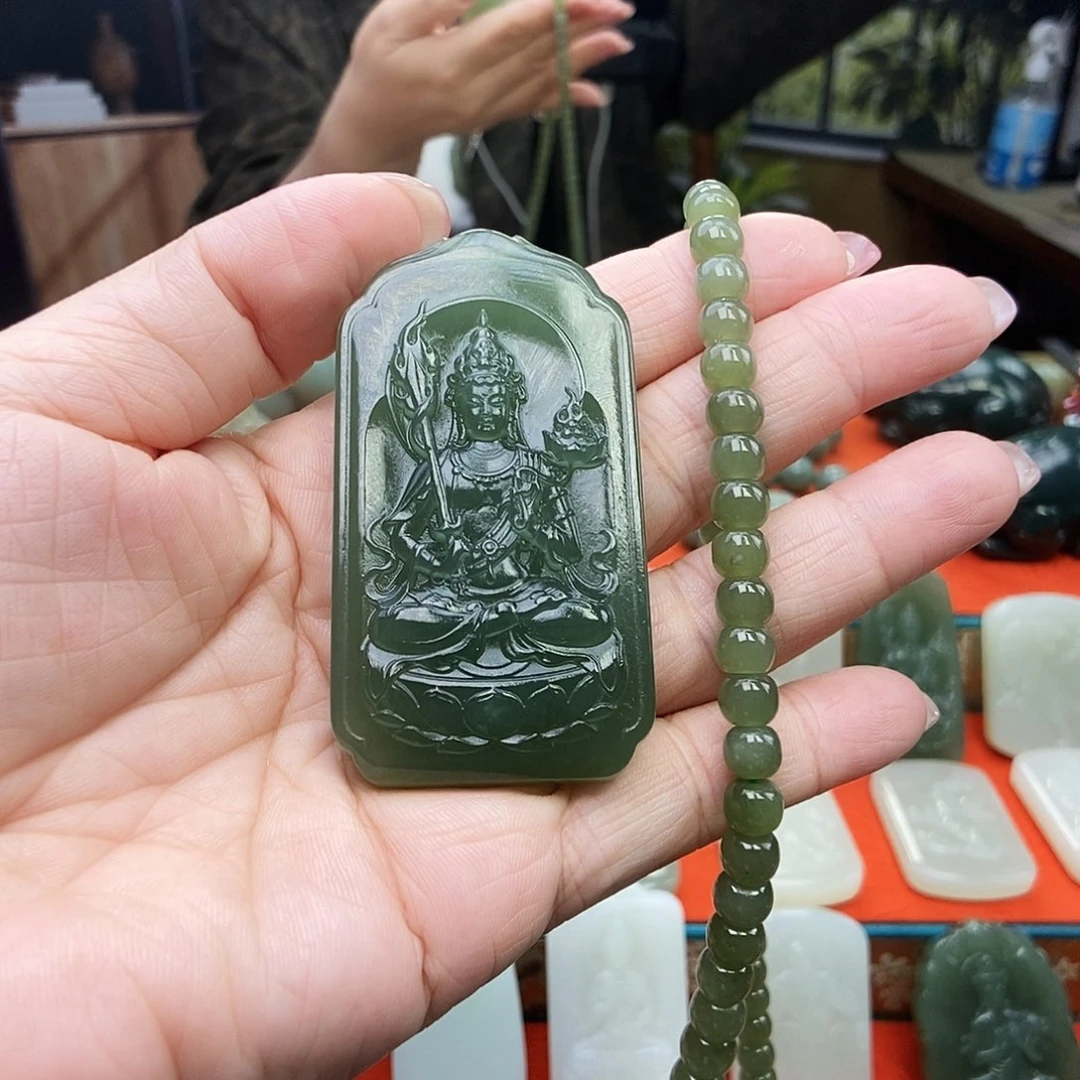 ****ꪟ和田玉未镶嵌颈饰