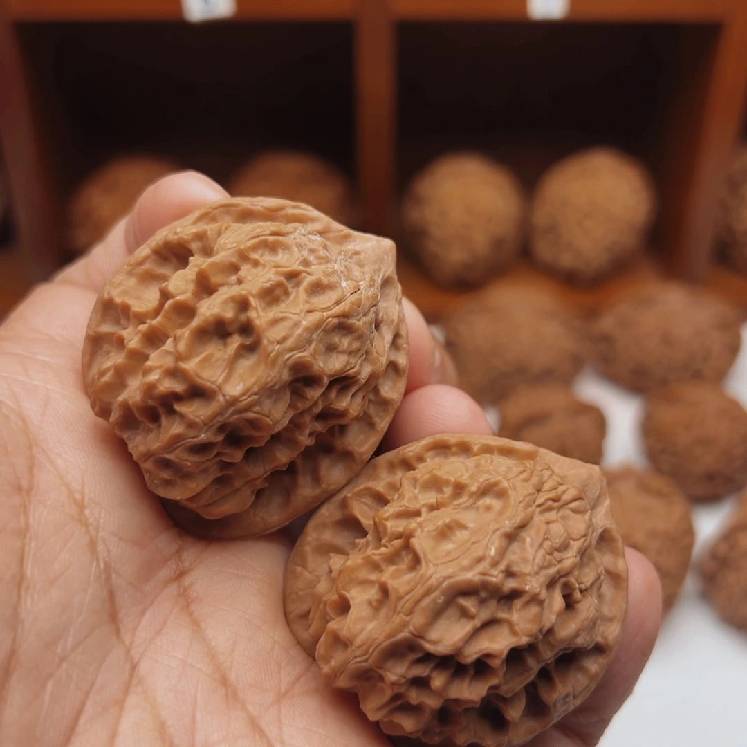 吊坠桃核38尺玲珑