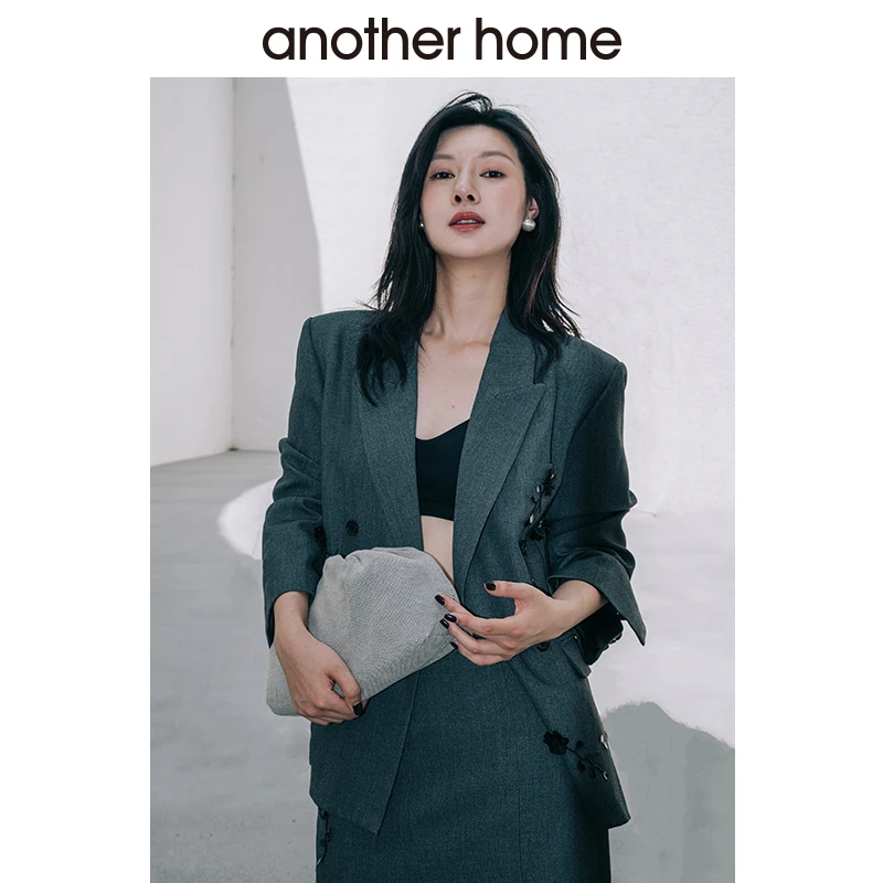 anotherhome女钉珠通勤常规款法式双排扣西装职业小西装轻奢秋季
