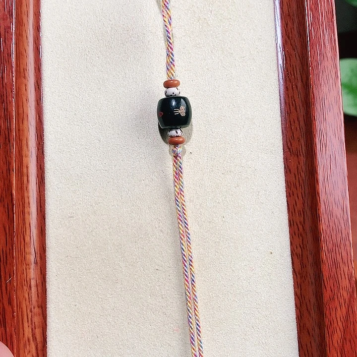 和田玉未镶嵌车挂和田玉 024