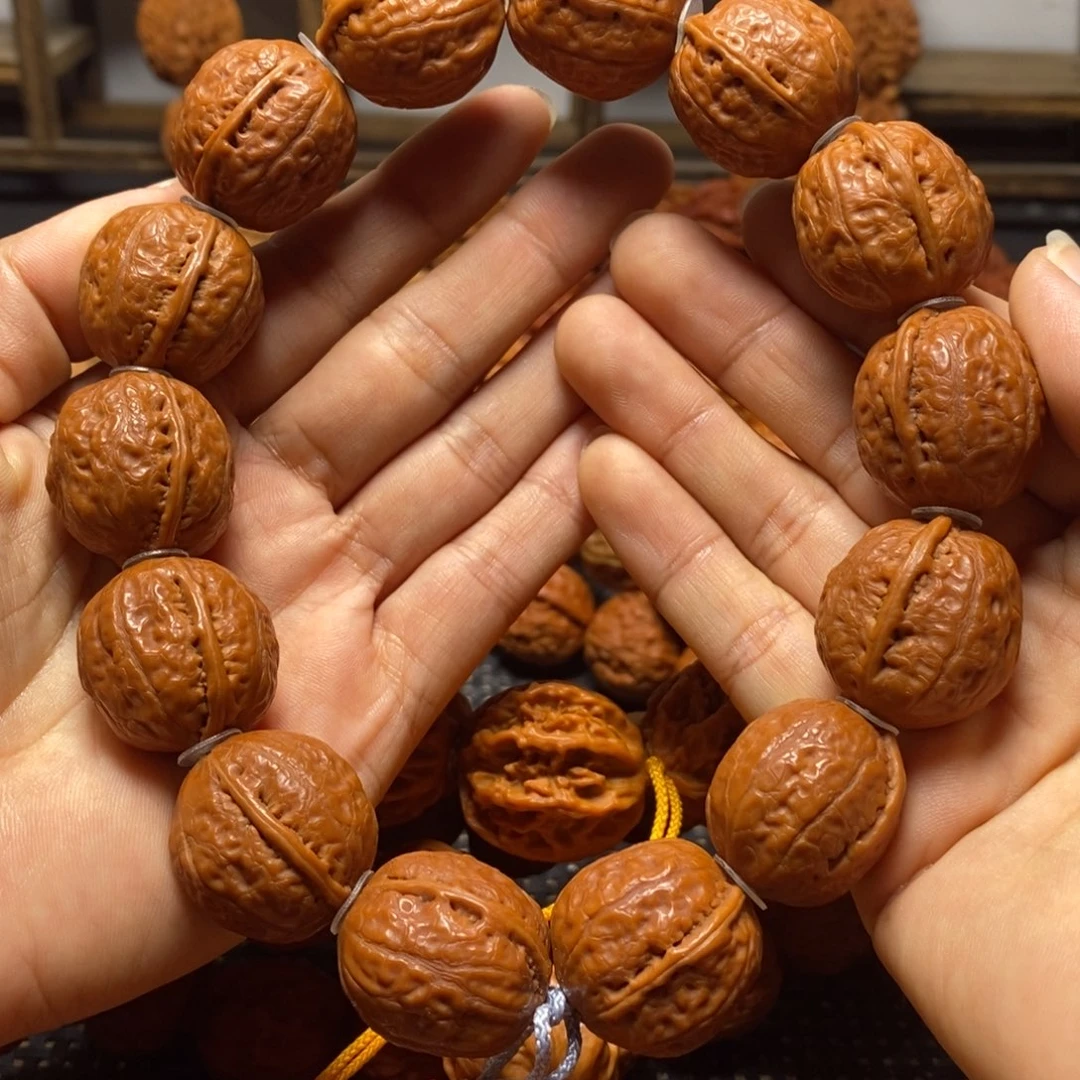 g***r文玩核桃手串富甲天下手串