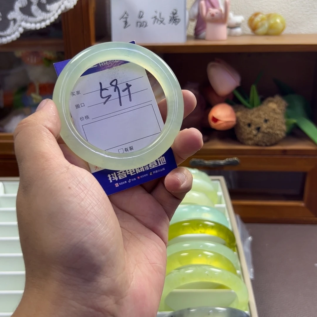 未镶嵌蛇纹石玉手镯391