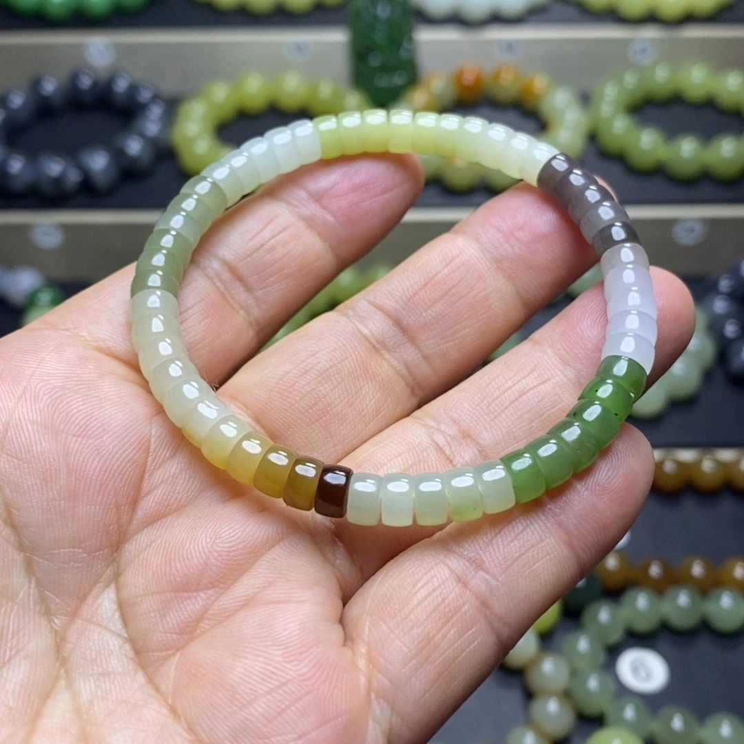 和田玉未镶嵌手串