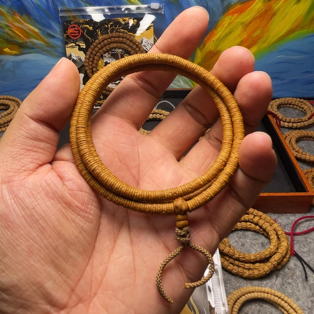 邢***让柏香籽/百香籽吊坠蝉翼