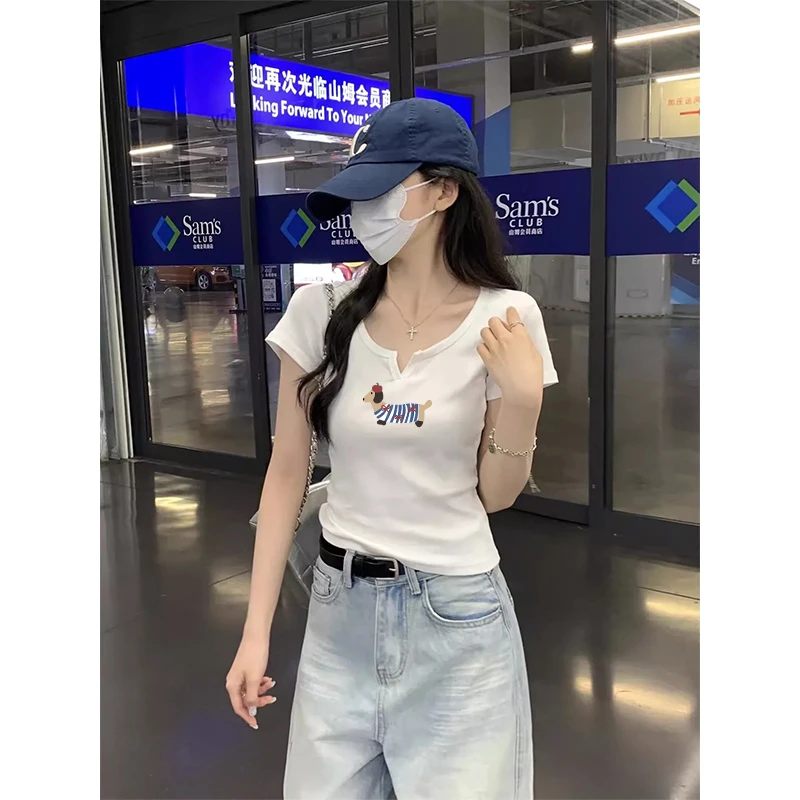 2025夏季新款潮流正肩修身显瘦V领短袖T恤女百搭白色小衫上衣ins