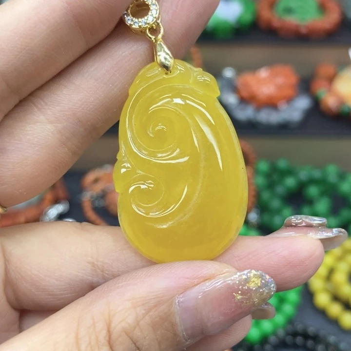 翡翠未镶嵌颈饰项链9