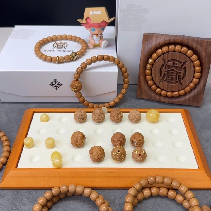 猴头核桃吊坠卫**堡配件
