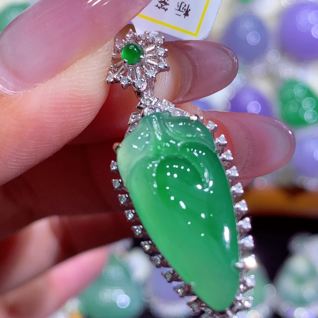 翡翠18K金镶嵌吊坠(不含链)