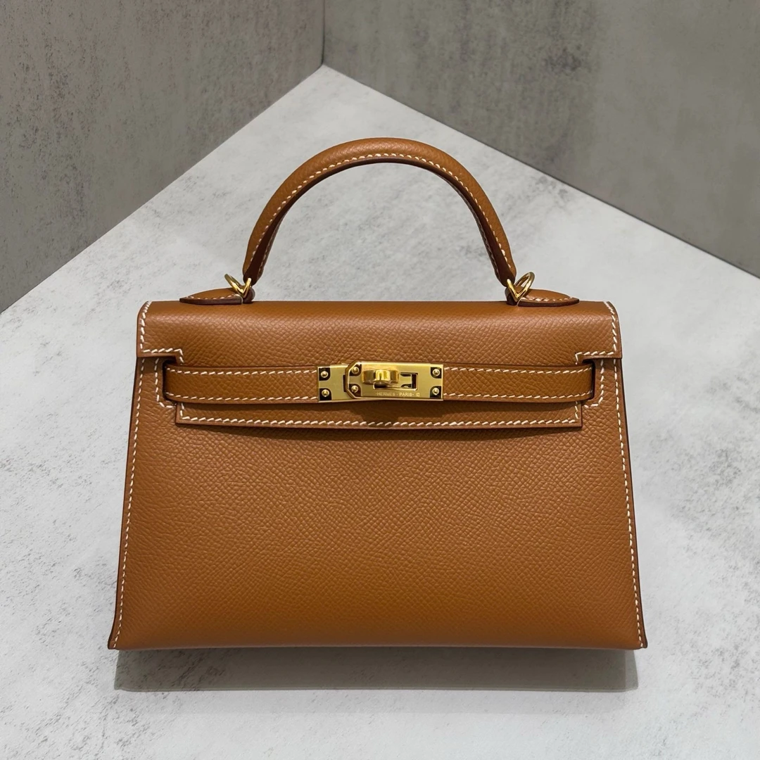 未使用 Hermes/爱马仕 mini kelly二代手拿包金棕金扣W刻
