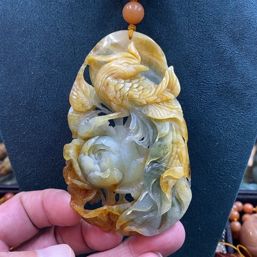 【闪购商品】未镶嵌蛇纹石玉吊坠