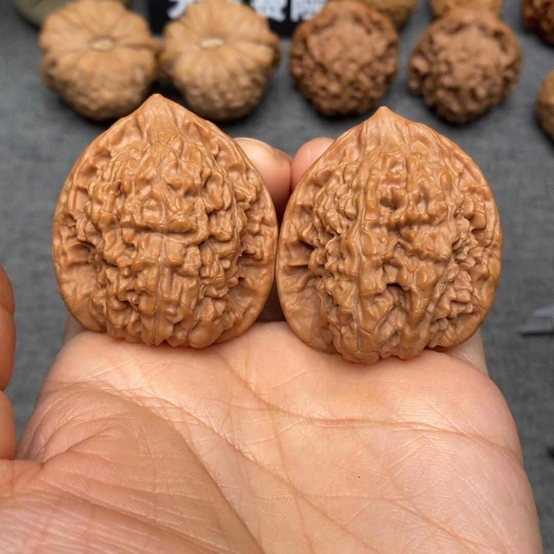 喵***买吊坠文玩核桃官帽