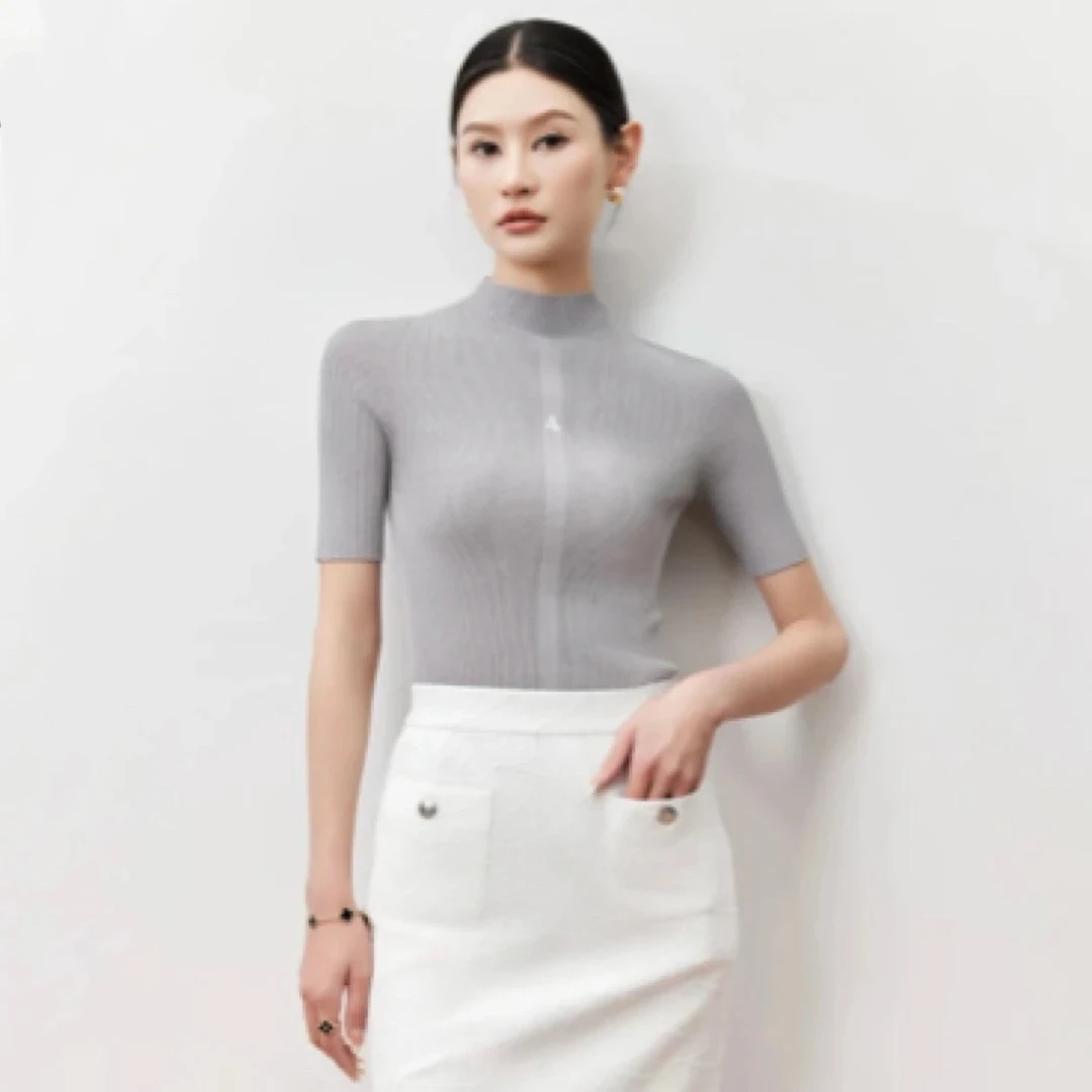 AMASS阿玛施新款百搭时尚个性修身短袖薄款套头针织T恤女 538063