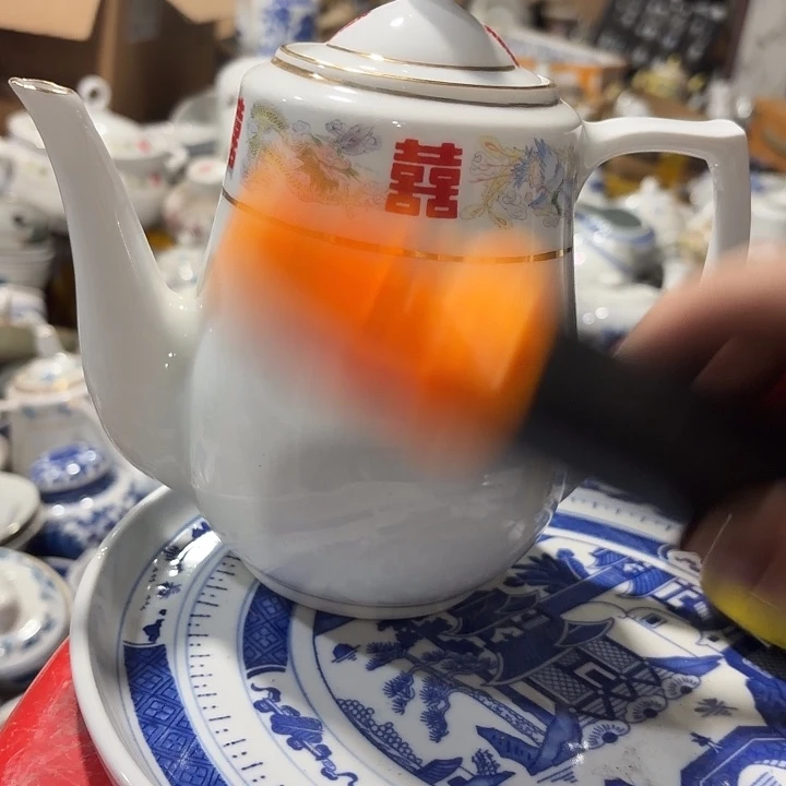 景德镇陶瓷艺术瓷厂